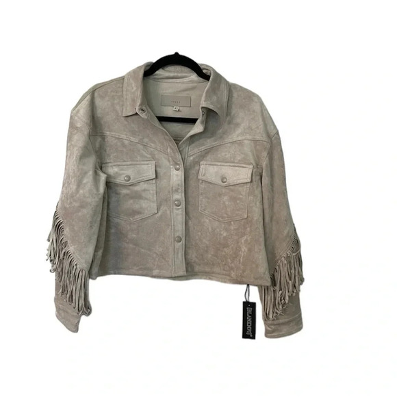 BlankNYC Women’s Faux Suede Buttoned Long Sleeve Fringe Shacket in Tan Sz XS NWT - Picture 1 of 9